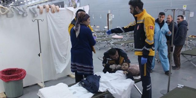 TCG Bayraktar’da yaralı vatandaşların tedavisi sürüyor