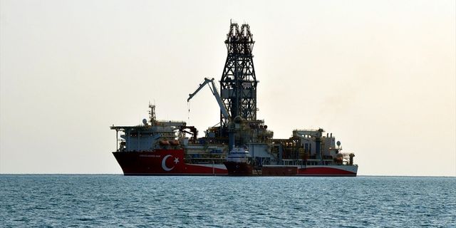 Türkiye Petrolleri'ne 15 saha için ruhsat