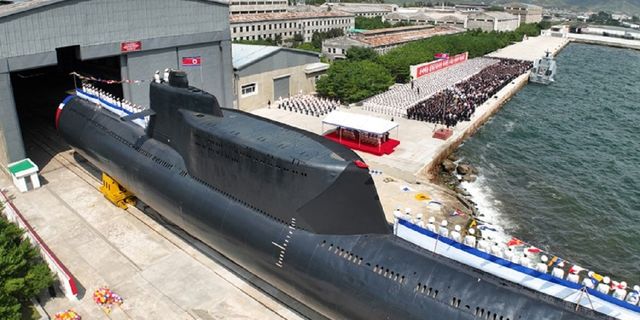 Kuzey Kore, ilk taktik nükleer denizaltısını tanıttı