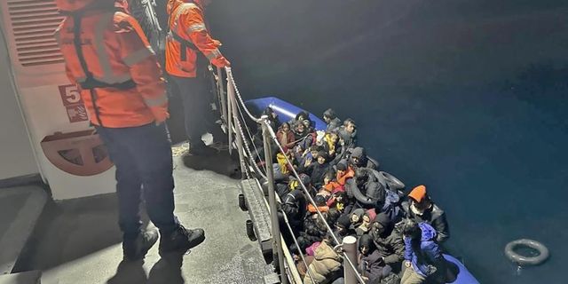 Ayvacık açıklarında 67 kaçak göçmen yakalandı