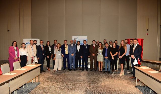 İspanyol heyet Gemi Yakıt İkmalcileri Derneği'ni ziyaret etti