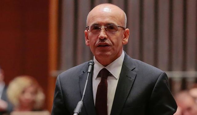 Bakan Şimşek: "Turizmde 2028 yılı hedefimiz 100 milyar dolara ulaşmak"