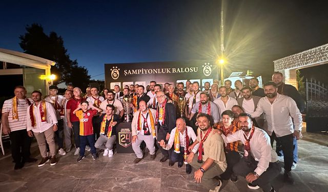 Denizci Galatasaraylılar 'Şampiyonluk Balosu'nda buluştu