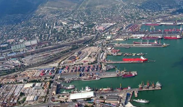 Rusya'nın Novorossiysk Limanı'nın faaliyetleri askıya alındı