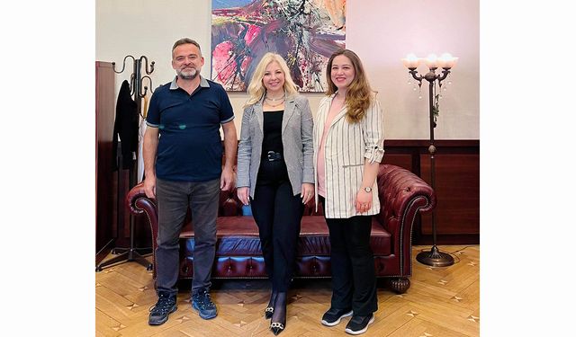 Egeli akademisyenler bilim dünyasına yeni bir denizel omurgasız türü kazandırdı