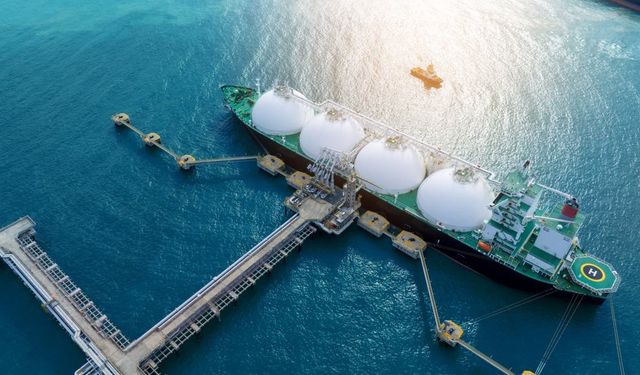 LNG’de 12 anlaşma ile 15 milyar m3 tedarik sağlanacak