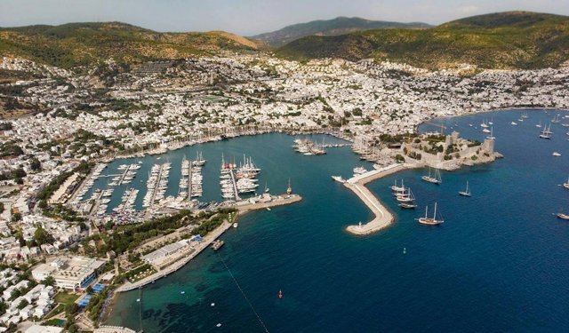 Denizcilik dünyası Bodrum’da buluşuyor