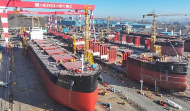 Yunan armatörler dökme yük gemileri için Çin tersanesine yöneldi