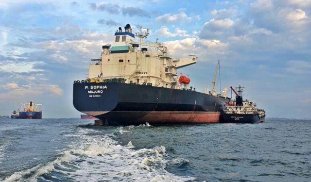 Performance Shipping eski tankerlerini elinde tutuyor