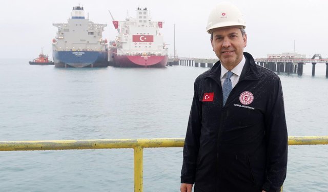 Bayraktar: Yeni bir FSRU’nun planlaması içerisindeyiz