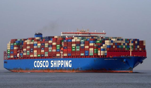 COSCO, Panama'nın Balboa Limanı'ndaki faaliyetlerini askıya aldı