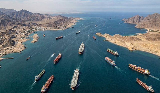 Hürmüz Boğazı'ndan geçiş ücreti belli oldu