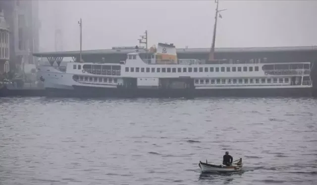 İstanbul'da vapur seferlerine sis engeli