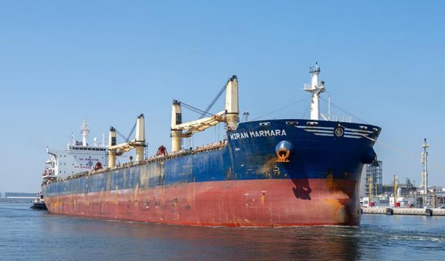 Karadeniz’de Türk bağlantılı gemilere saldırı