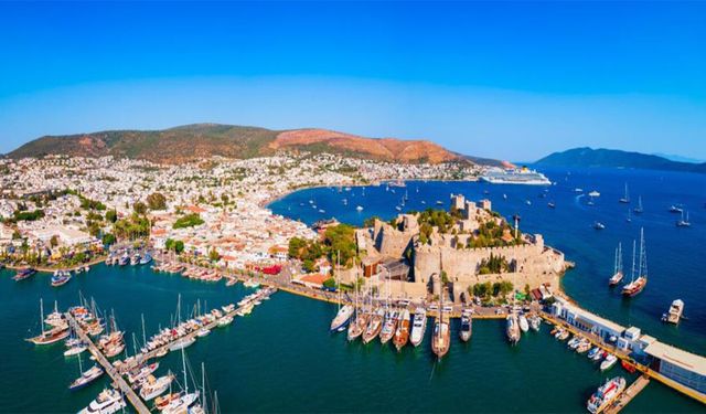 Bodrum limanı deniz hudut kapısında 24 saat kesintisiz hizmet