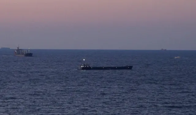 Karadeniz’de iki ticari gemiye saldırı