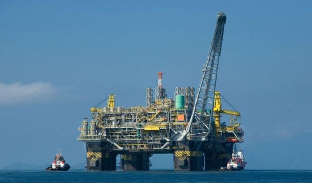 Rusya’nın petrol üretimi altı aydır geriliyor