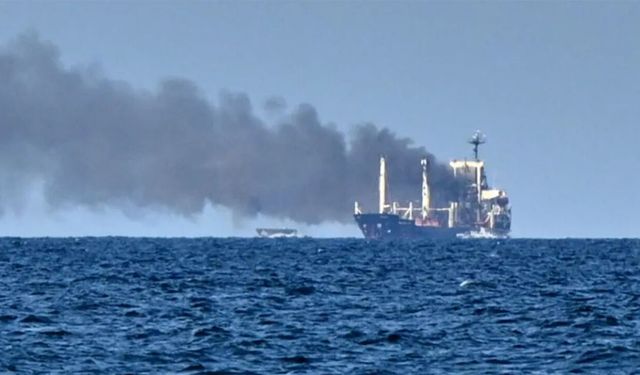 İran: Hürmüz Boğazında rotayı ihlal eden 2 tanker vuruldu
