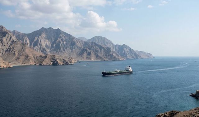 Hürmüz Boğazı’nda tankere saldırı: 1 yaralı