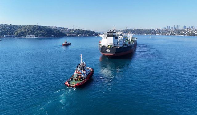 Karadeniz'de petrol tankerine İHA saldırısı düzenlendi
