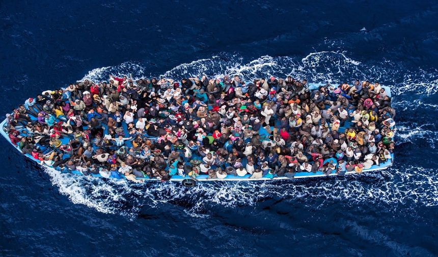 485 mülteciyle birlikte kaybolan tekne bulundu