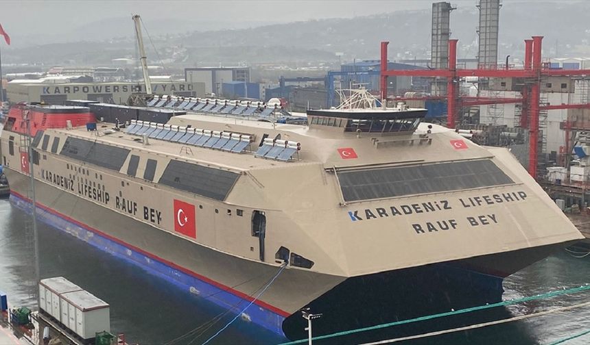 Rauf Bey Gemisi, yüzer liseye dönüştü!