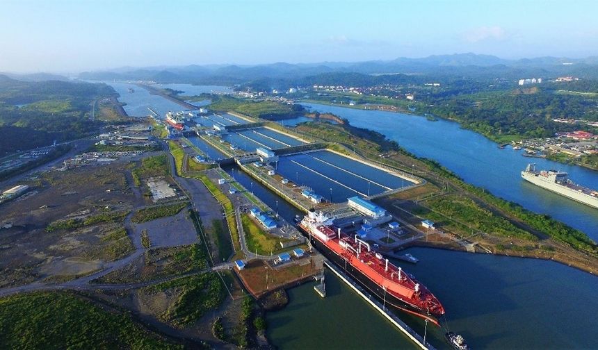 Panama Kanalı'ndan geçmek için 2.4 milyon dolar ödedi