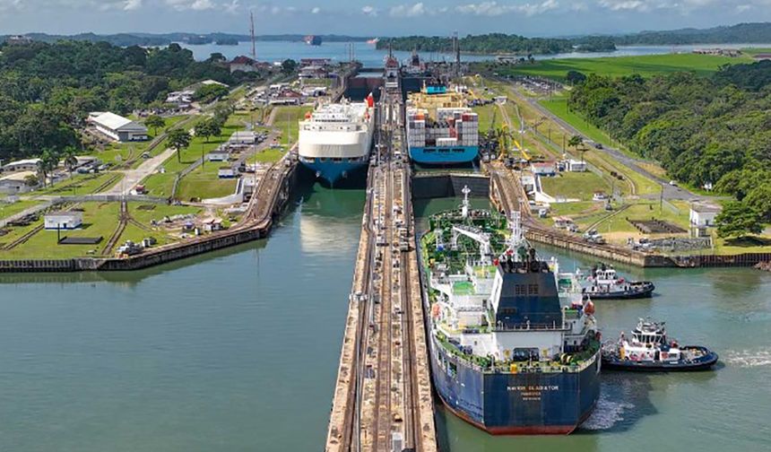 Panama Kanalı'nda günlük geçişler kademeli olarak 32'ye çıkacak