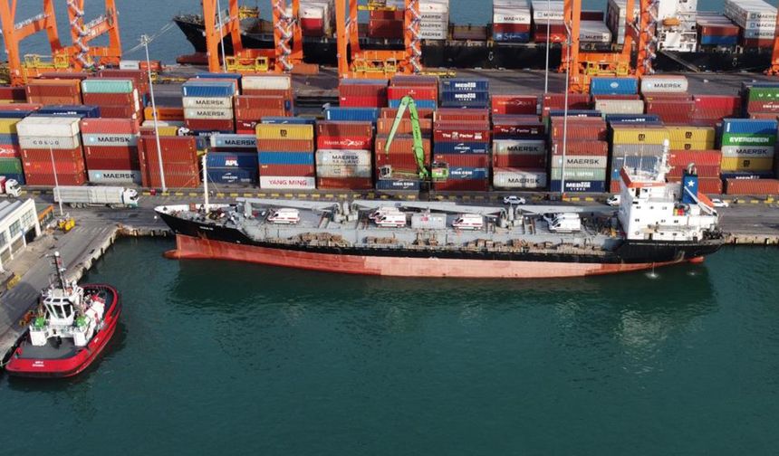 "Doğu Akdeniz Konteyner Limanı dünya ticaretine alternatif rota oluşturacak"