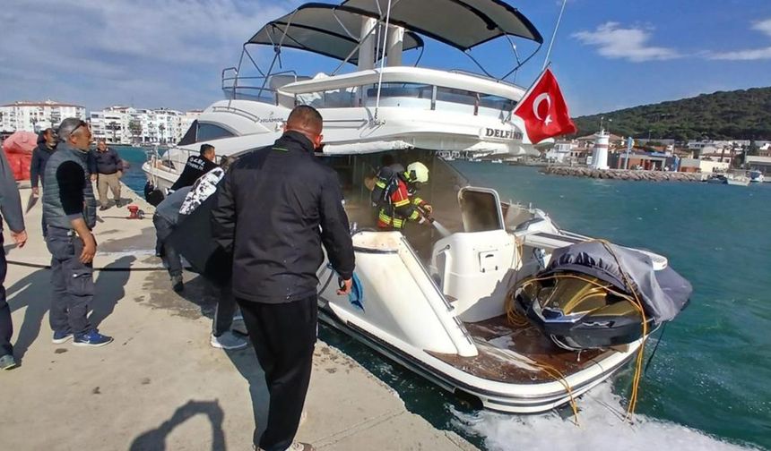Ayvalık’ta tekne yangını erken müdahaleyle söndürüldü