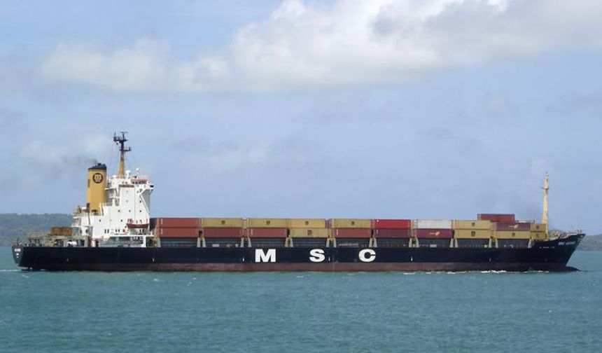 MSC gemisi Cidde açıklarında karaya oturdu