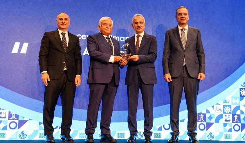 Asyaport’a “En Çevreci Liman Tesisi” ödülü