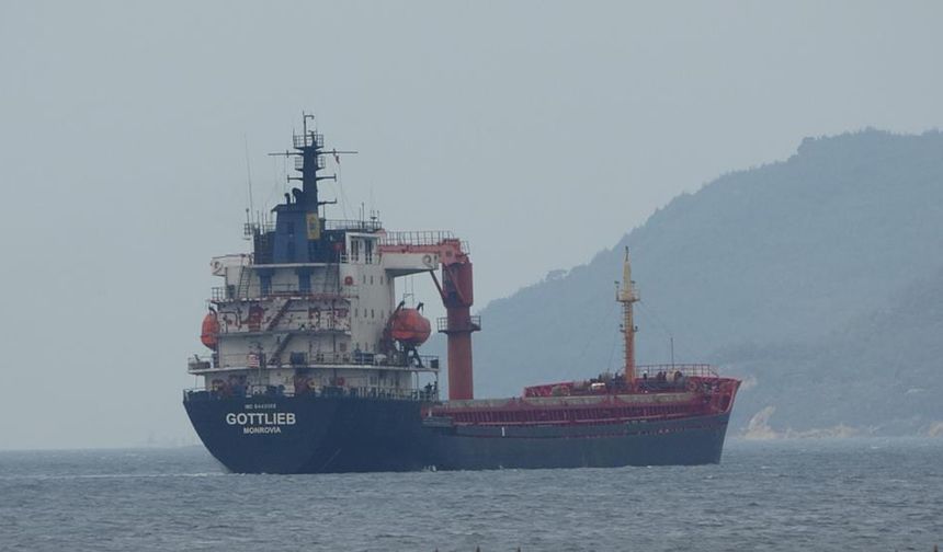 Çanakkale Boğazı'ndan geçen gemi X-Band radar arızası yaptı