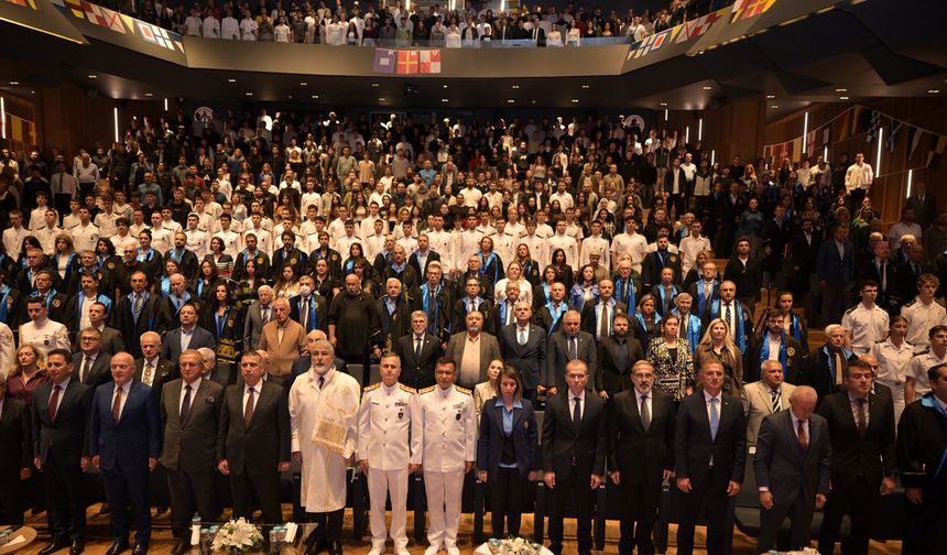 PRÜ’de akademik yıl törenle başladı