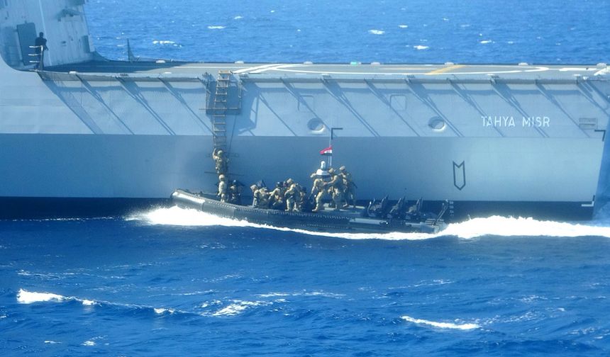 Türk ve Mısır donanmasından ortak tatbikat