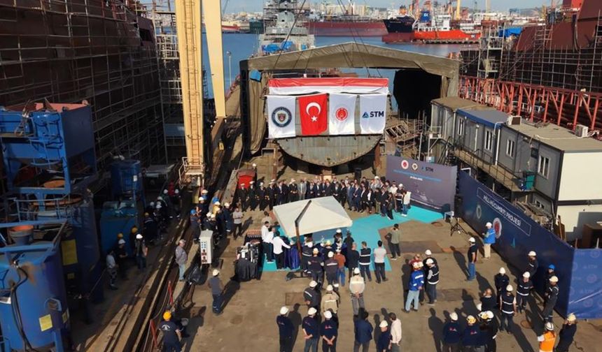 Milli hücumbotun ilk bloğu kızağa alındı