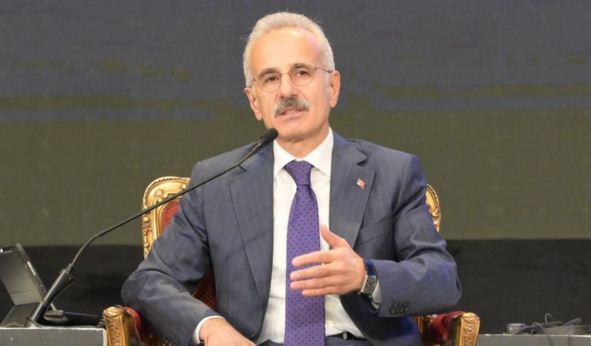 "Mısır ile Ro-Ro taşımacılığının yeniden başlatılması için  gayret ediyoruz"