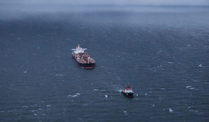 Alman Mahkemesi, şüpheli Rus petrol tankeri kargosunun satışını engelledi