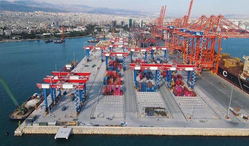 Mega gemilerin yeni adresi Mersin Limanı oldu
