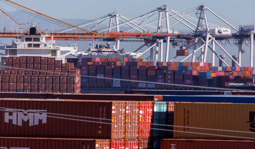 Konteyner Navlunları %16 Yükseldi