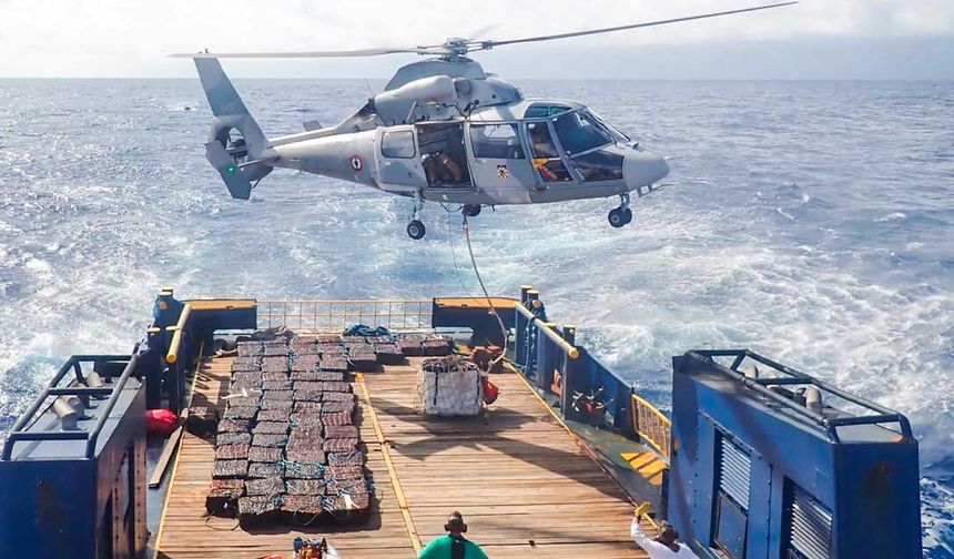 Pasifik’te Dev Kokain Operasyonu