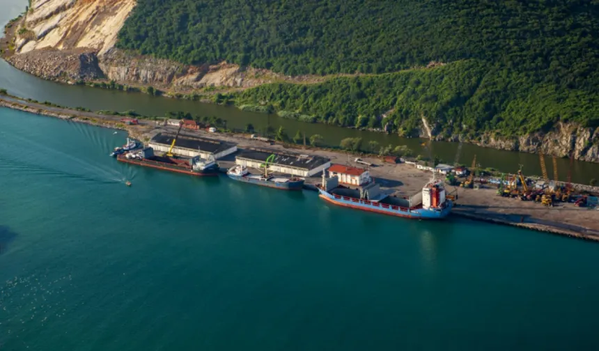 Bartın Limanı’nda 1 yılda 425 milyon dolarlık ticaret