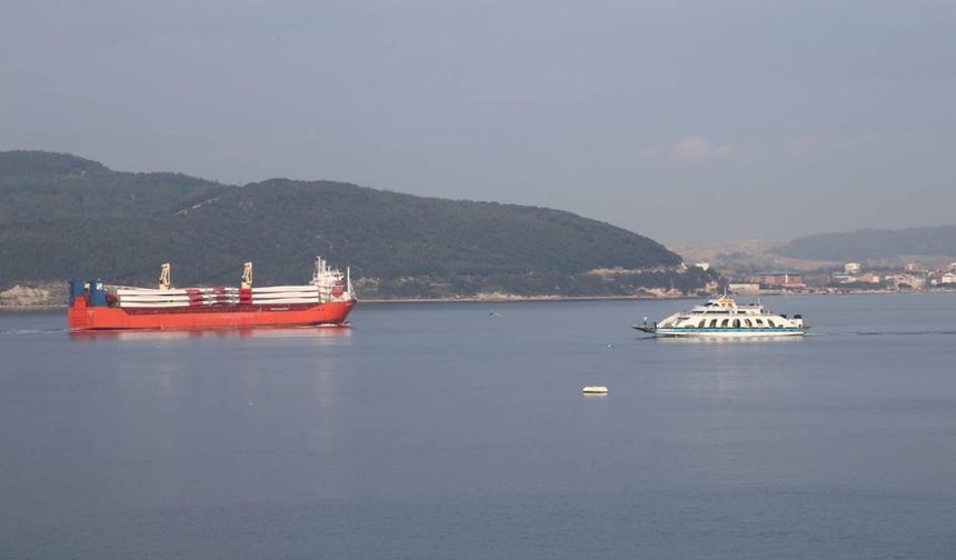 Çanakkale Boğazı transit gemi trafiğine kapatıldı