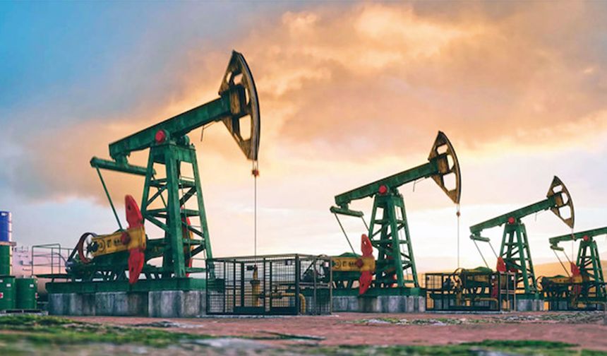 AB, Rus petrolüne uygulanan tavan fiyatı düşürüyor