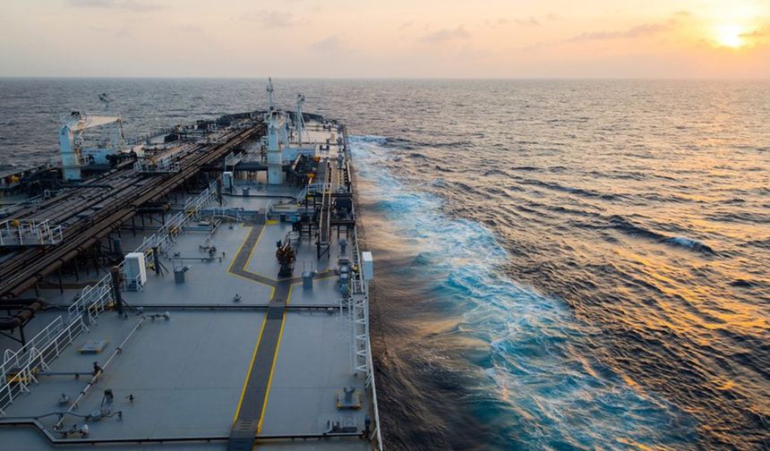 Çin, Hindistan'ın reddettiği Rus petrol yüklerini alıyor