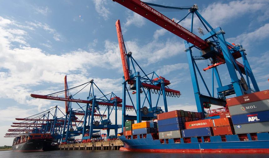 Küresel navlunda düşüş devam ediyor