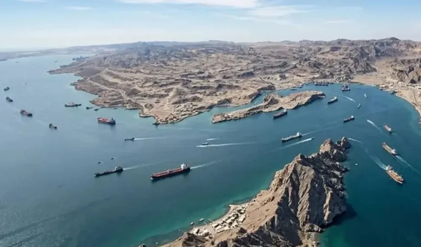 Hürmüz Boğazı'nın açık tutulması için 22 ülkeden "katkıda bulunma" taahhüdü