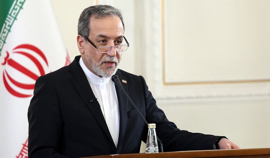 Arakçi: Hürmüz Boğazı açık, temas halinde güvenli geçiş sağlamaya hazırız