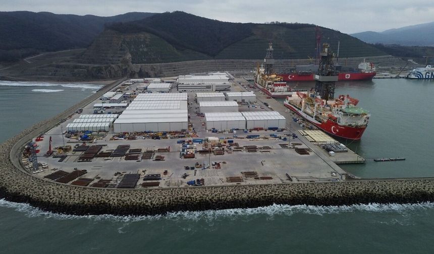 Bakan Bayraktar: Enerjide Tam Bağımsız Türkiye yolunda her halkayı bir bir tamamlıyoruz