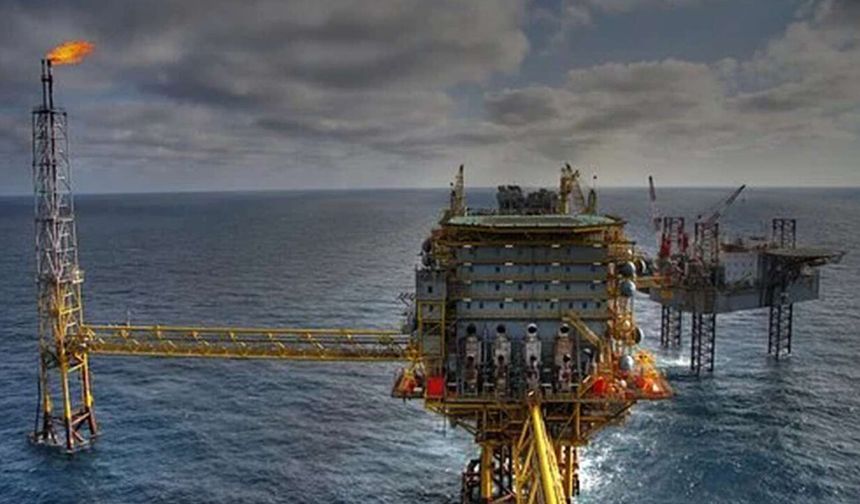 Brent petrolün varil fiyatı 90 doları aştı